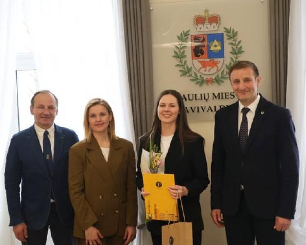 Minint Medicinos darbuotojų dieną, Šiaulių miesto savivaldybėje surengta padėkos popietė